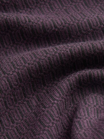 Next Shirt in Purple