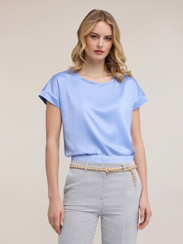 MOTIVI Shirt in Blue: front