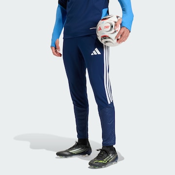 ADIDAS PERFORMANCE - Slimfit Pantalón deportivo 'Tiro 26 Competition' en azul: frente