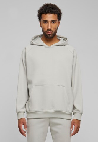 Urban Classics Sweatshirt in Grijs: voorkant