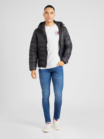 Maglietta di Tommy Jeans in blu