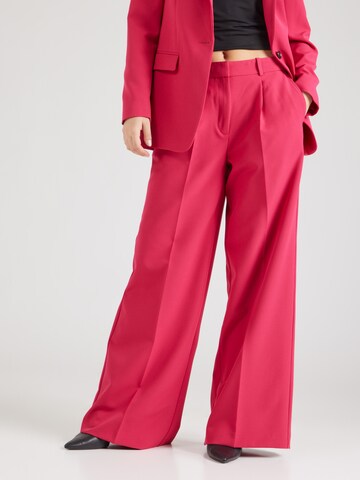 Wide leg Pantaloni con pieghe 'Tiwi1' di BOSS in rosa: frontale