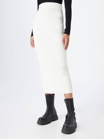 GLAMOROUS BLOOM Skirt in White: front