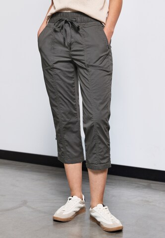 STREET ONE Slim fit Pants in Grey: front