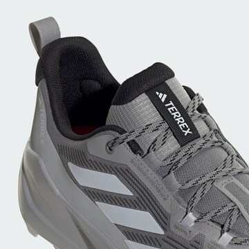 ADIDAS TERREX Półbuty 'Trailmaker 2.0' w kolorze szary