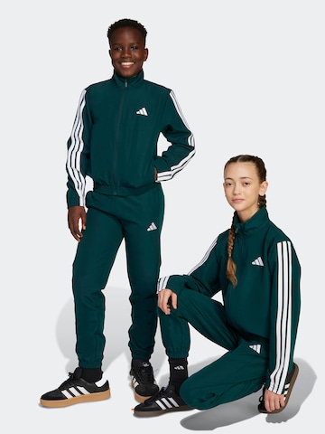 ADIDAS SPORTSWEAR Treenipuku värissä vihreä: etupuoli