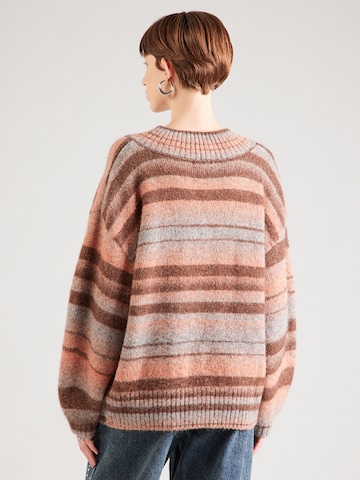 Monki Oversized sweater in Orange