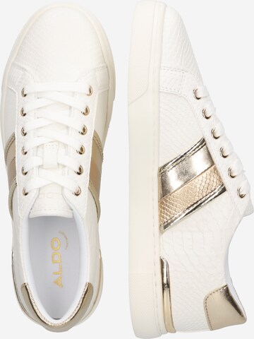 ALDO Sneakers laag 'KWENAA' in Goud