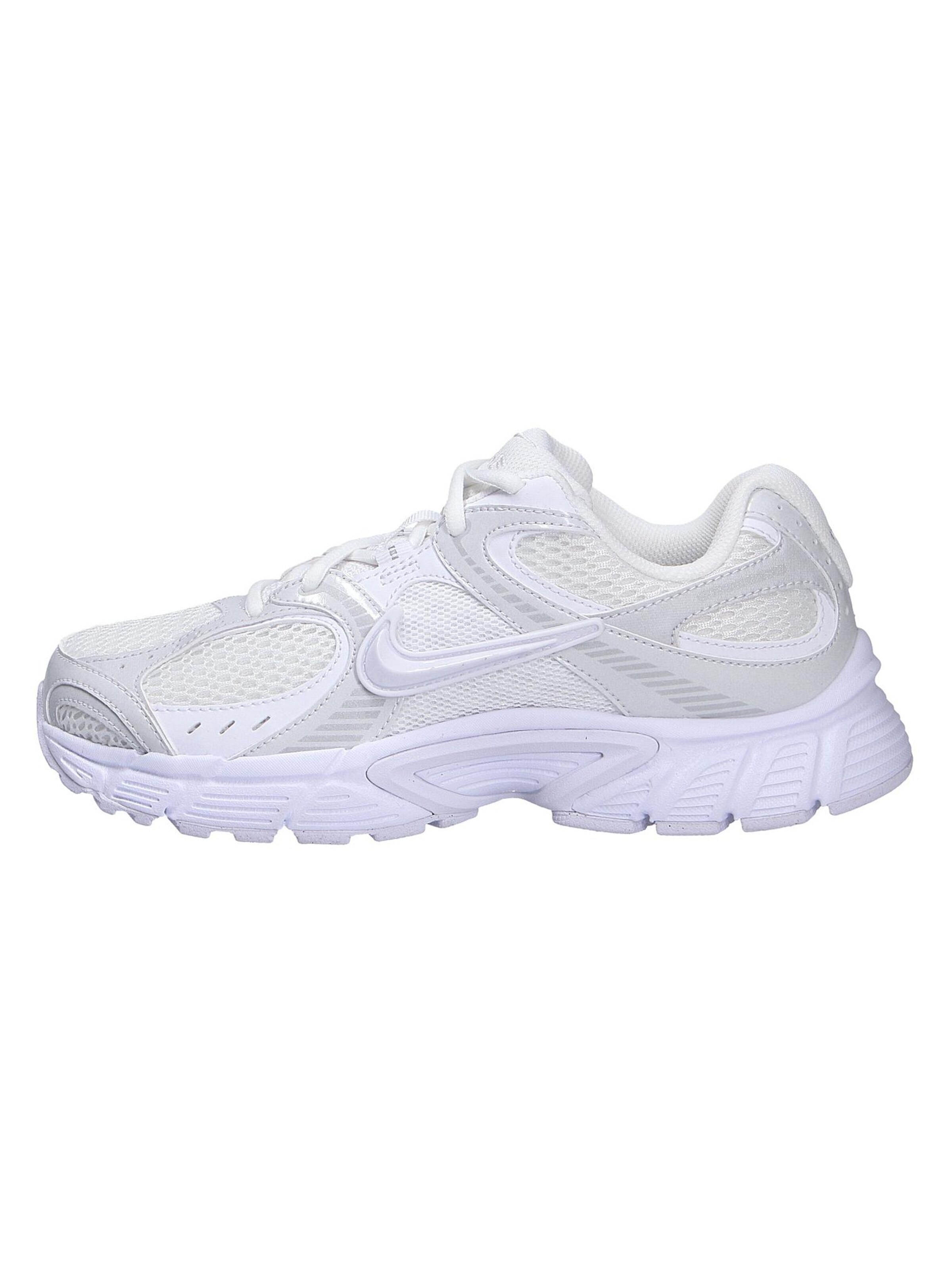 NIKE Низкие кроссовки 'V5 RNR' в Белый