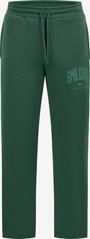Smilodox Oversize Jogginghose Oswin in Grün: Vorderseite