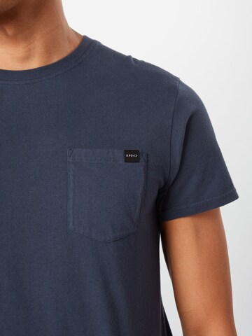 EDWIN T-Shirt in Blau