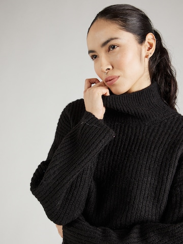 Gina Tricot Pullover in Schwarz