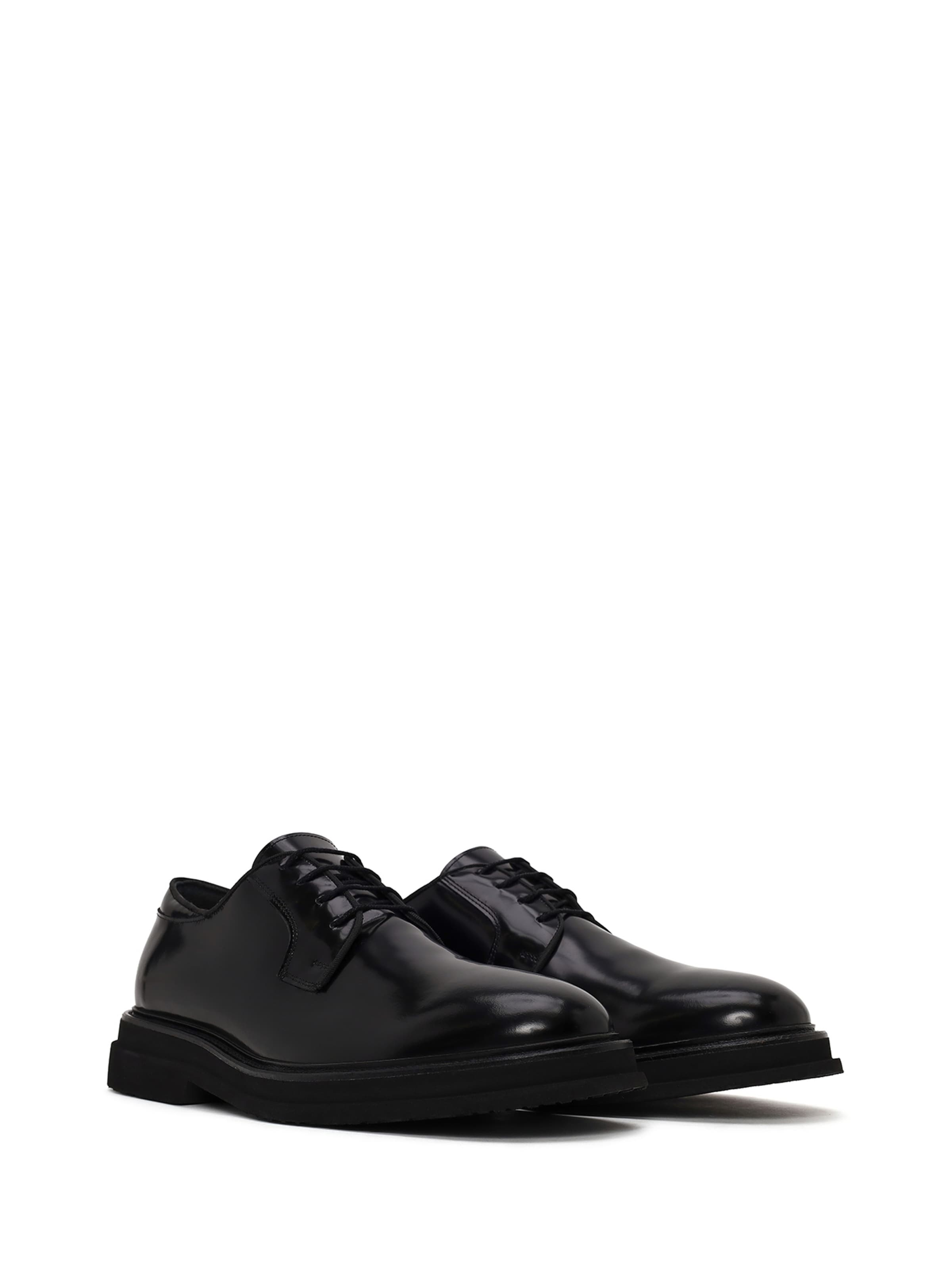 Derimod - Zapatos con cordón en negro