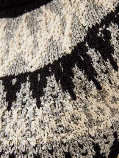 Pullover Bianco Lucci di colore nero, Visualizzazione prodotti