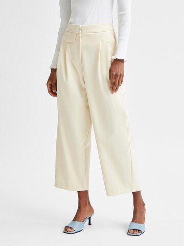 SELECTED FEMME Wide leg Pleat-Front Pants 'Hyme' in Beige: front