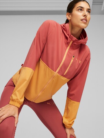 PUMA - Chaqueta deportiva en rojo: frente