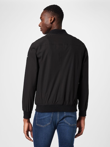 GUESS Between-Season Jacket in Black