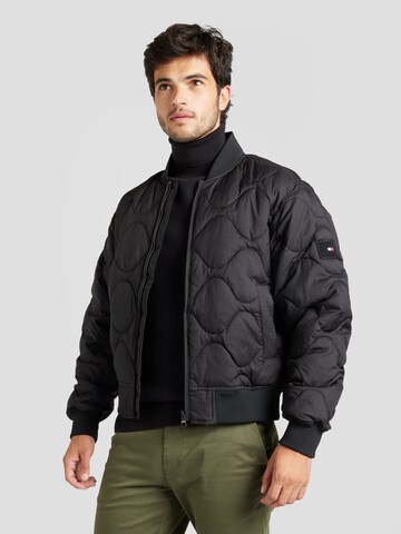 Veste mi-saison 'Onion' TOMMY HILFIGER en noir : devant