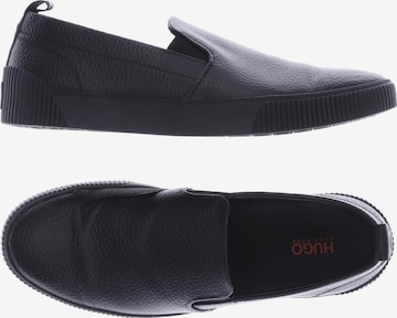 HUGO Red Flats & Loafers in 40 in Black: front