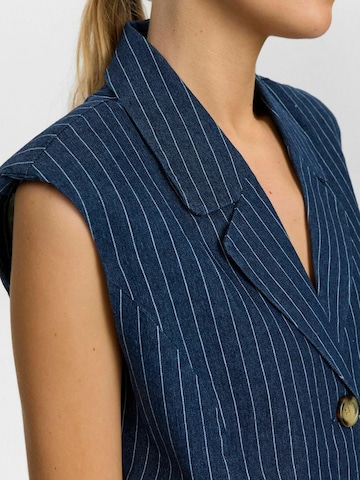 NÜMPH Vest ' VIBEKE ' i blå