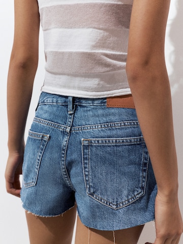 Pull&Bear Regular Farkut värissä sininen