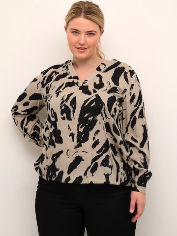 KAFFE CURVE Blouse 'Diana' in Zwart: voorkant