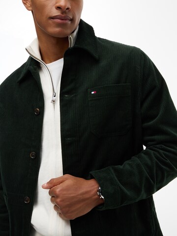 TOMMY HILFIGER Tussenjas in Groen
