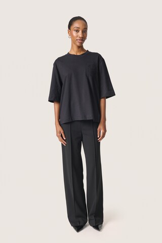 SOAKED IN LUXURY Shirt 'Jina' in Zwart