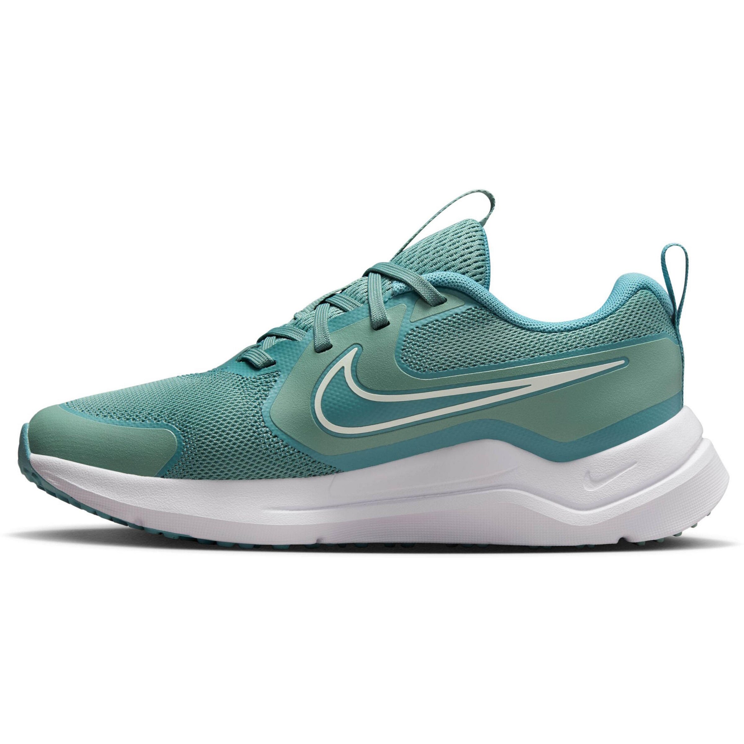 NIKE Athletic Shoes 'Mystic Fly' in Green