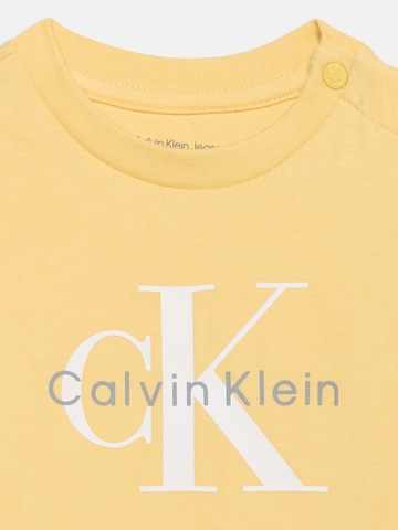Calvin Klein Jeans Μπλουζάκι σε κίτρινο