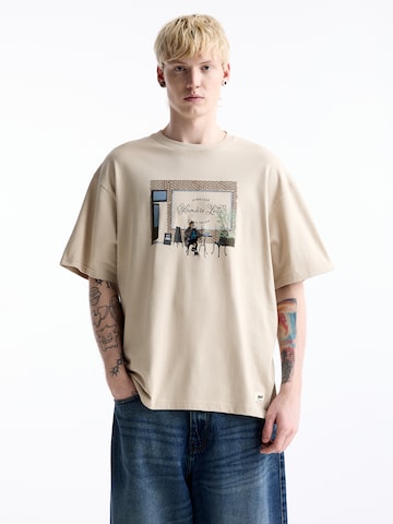 T-Shirt Pull&Bear en beige : devant