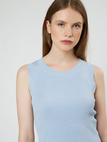Influencer Knitted Top in Blue