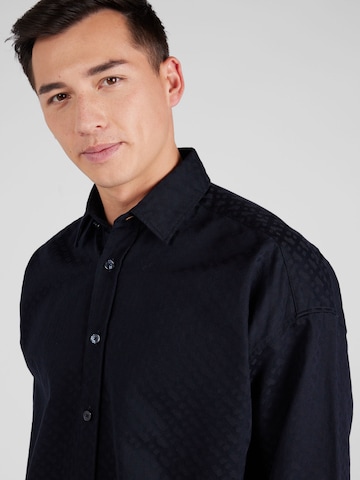 mėlyna BOSS Black Standartinis modelis Marškiniai 'DREW'
