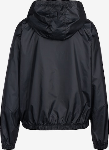 UNDER ARMOUR Outdoor Jacket in Black