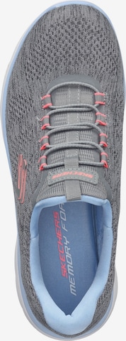 Scarpa slip-on di SKECHERS in grigio