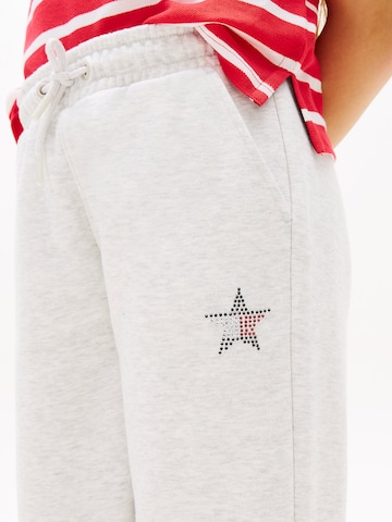 Loosefit Pantalon 'STAR' TOMMY HILFIGER en gris