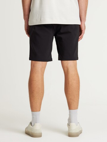 Regular Pantalon 'Stone.S Dry' CHASIN' en noir