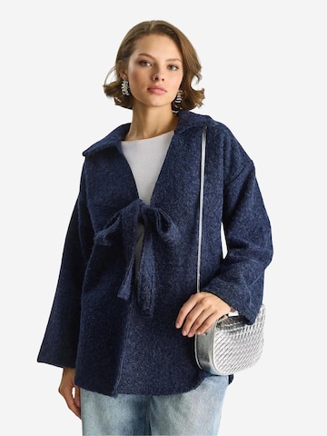 Cardigan Bianco Lucci en bleu