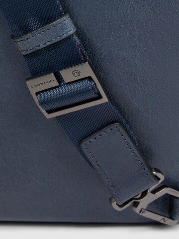 Piquadro Schoudertas in Blauw