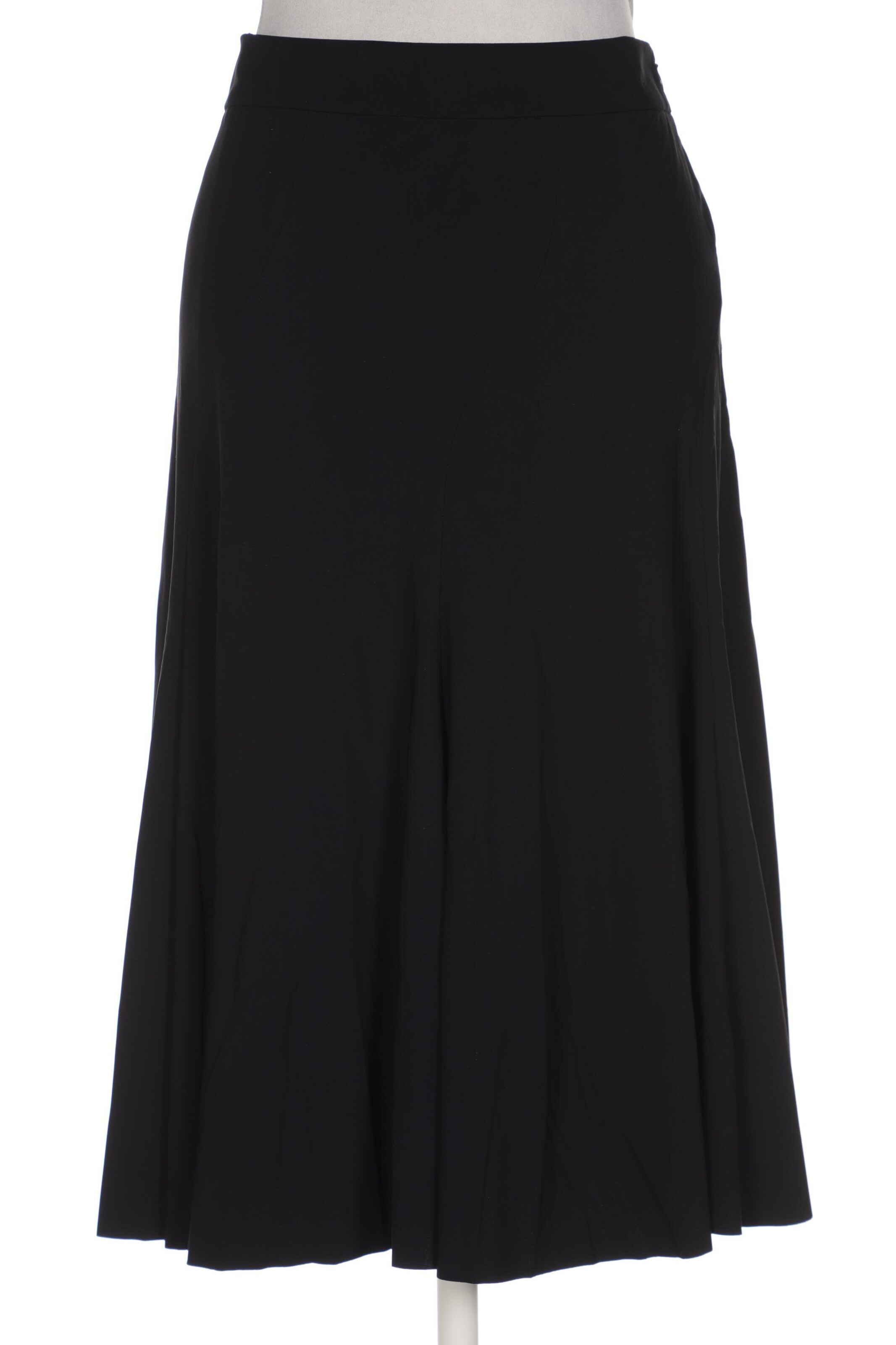 Orwell Skirt in S in Black: front