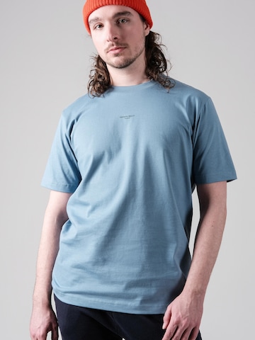 FANTASTIC REALITY STUDIOS Shirt 'MINI LOGO BOXY FIT – Bio-Baumwolle' in Blue: front