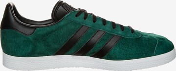 zaļš ADIDAS ORIGINALS Zemie brīvā laika apavi 'Gazelle'