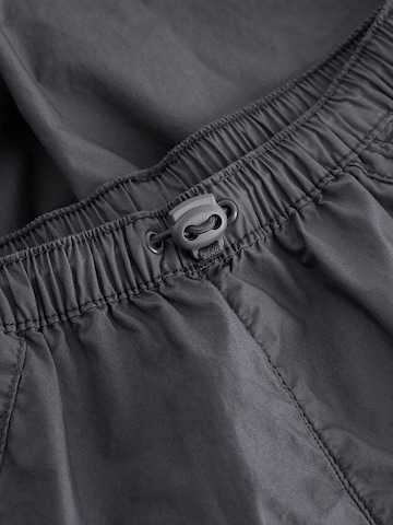 Next Loosefit Broek in Grijs