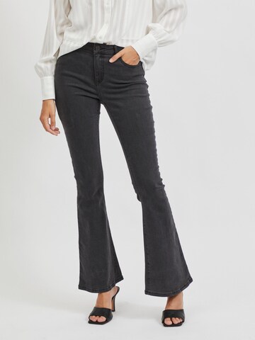 VILA Flared Jeans in Zwart: voorkant