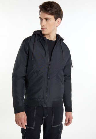 MO Performance Jacket 'Rovic' in Black: front