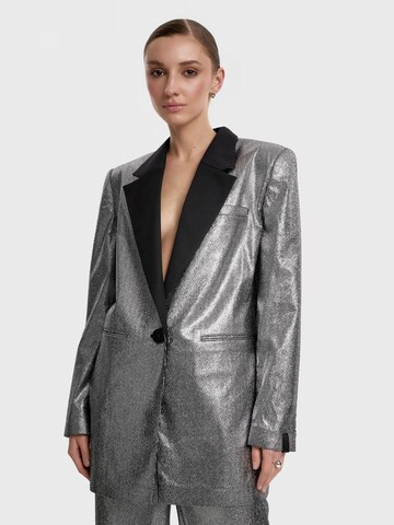 OPRA Blazer 'Opra Marynarka Azza Silver/Black Oversize' in Silver: front