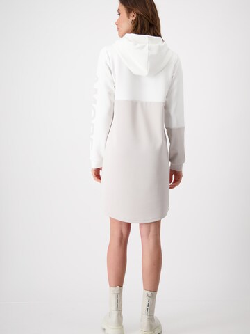 Robe monari en gris