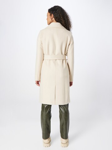 mbym Between-seasons coat 'Tanni' in Beige