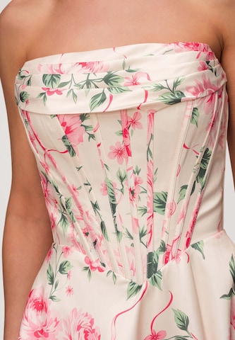 Ombre Evening dress in Beige