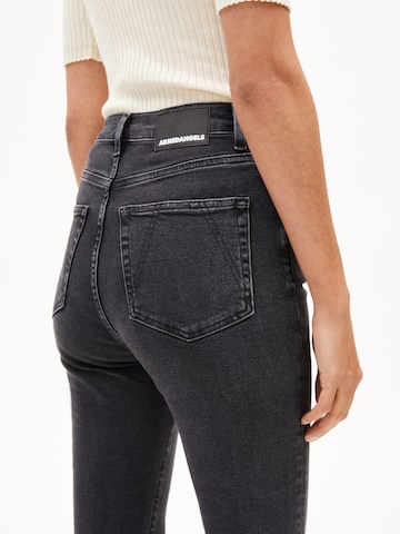 ARMEDANGELS Skinny Jeans INGAA in Schwarz
